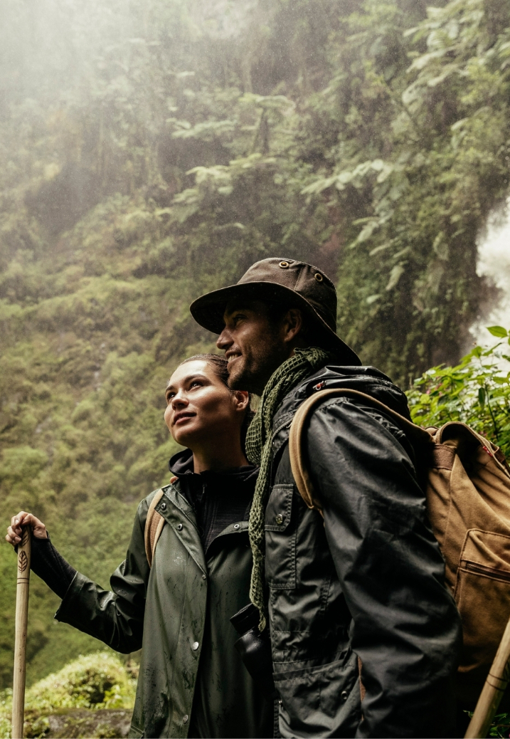 Hiking Safari Experience – Elevana Luxury Trekking Adventure