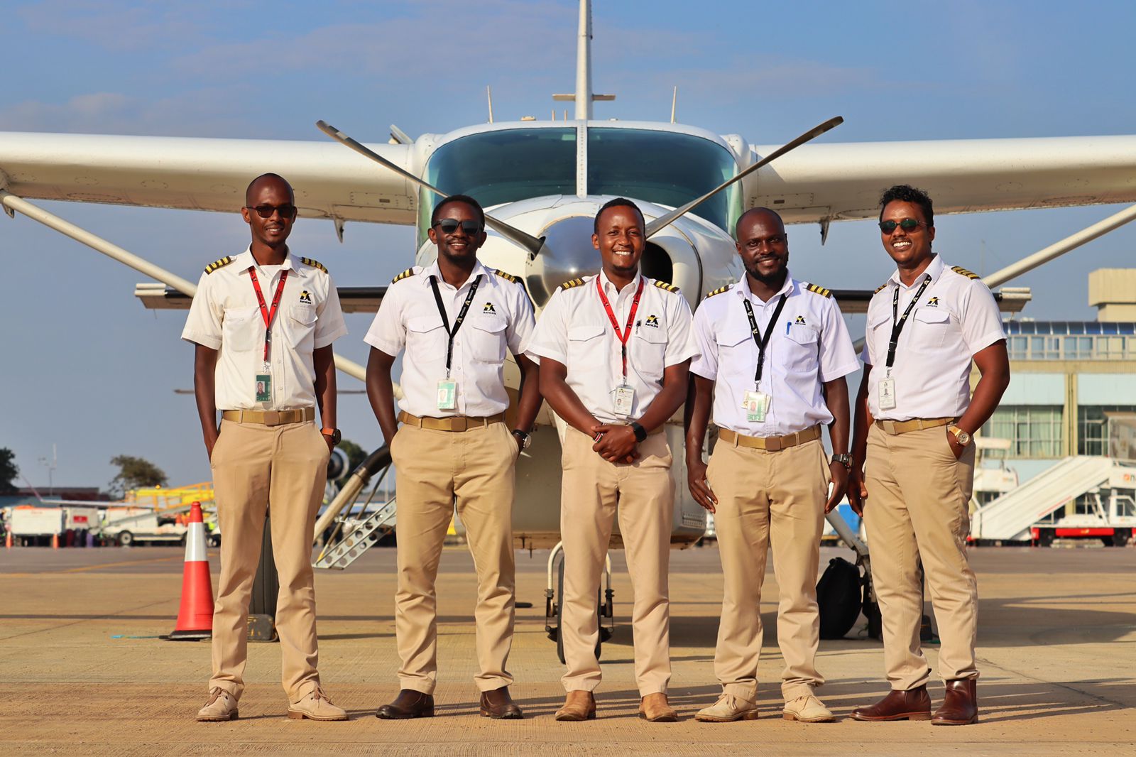 Up-close gorilla sighting in the forest