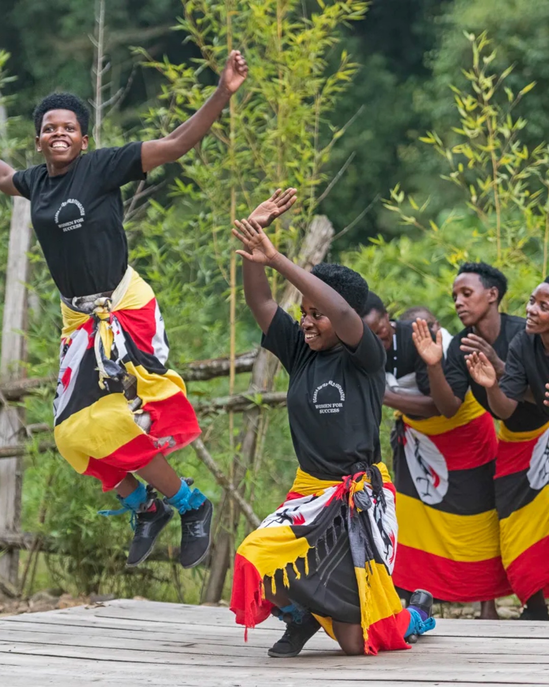 In addition to gorilla trekking, many Luxury Gorilla Safari Tours include cultural experiences and scenic activities that further enrich your adventure. These experiences allow you to connect more deeply with the regions you’re visiting and make the most of your safari.
