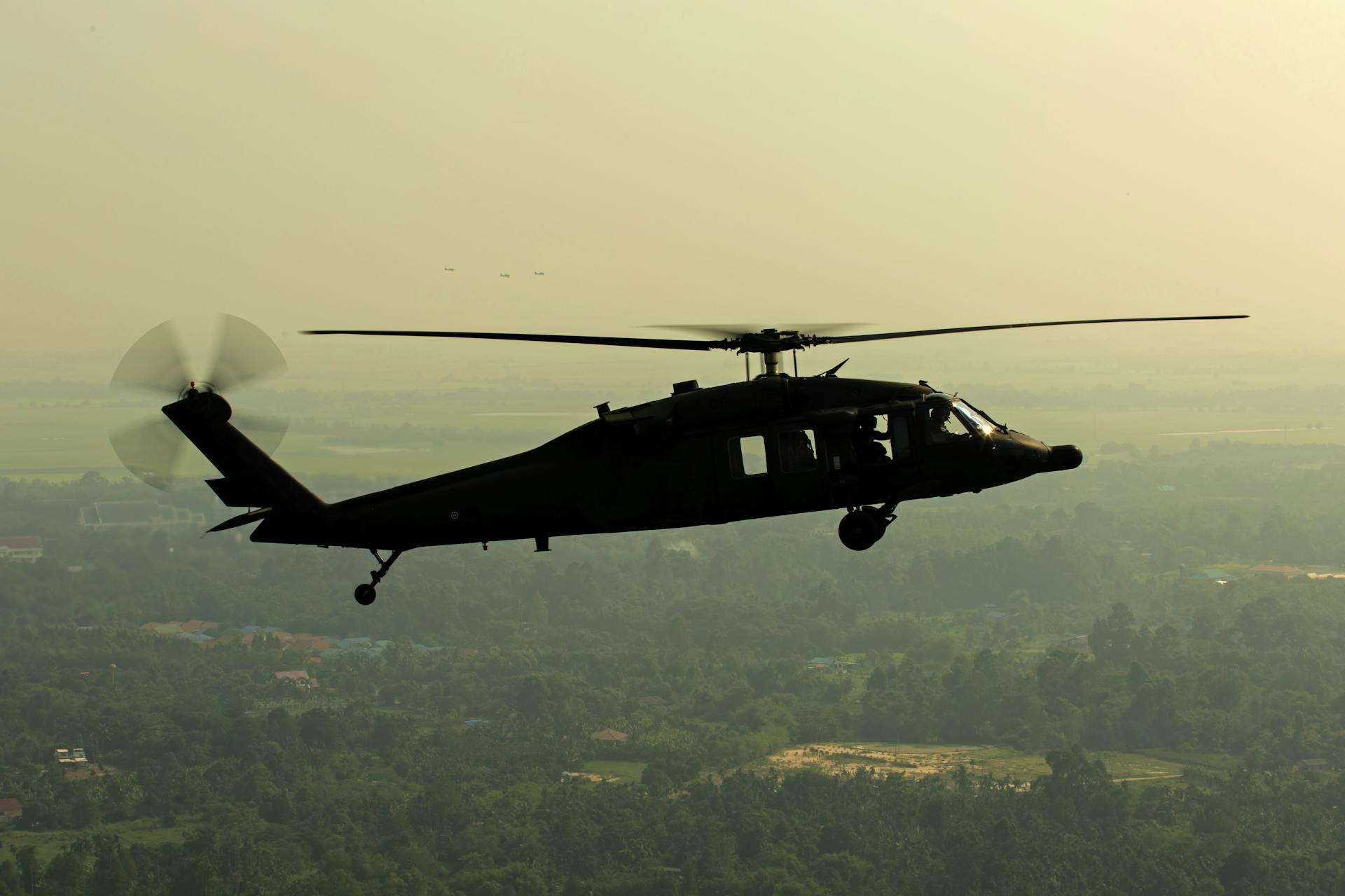 Helicopter Transfers from Kigali to Bwindi
