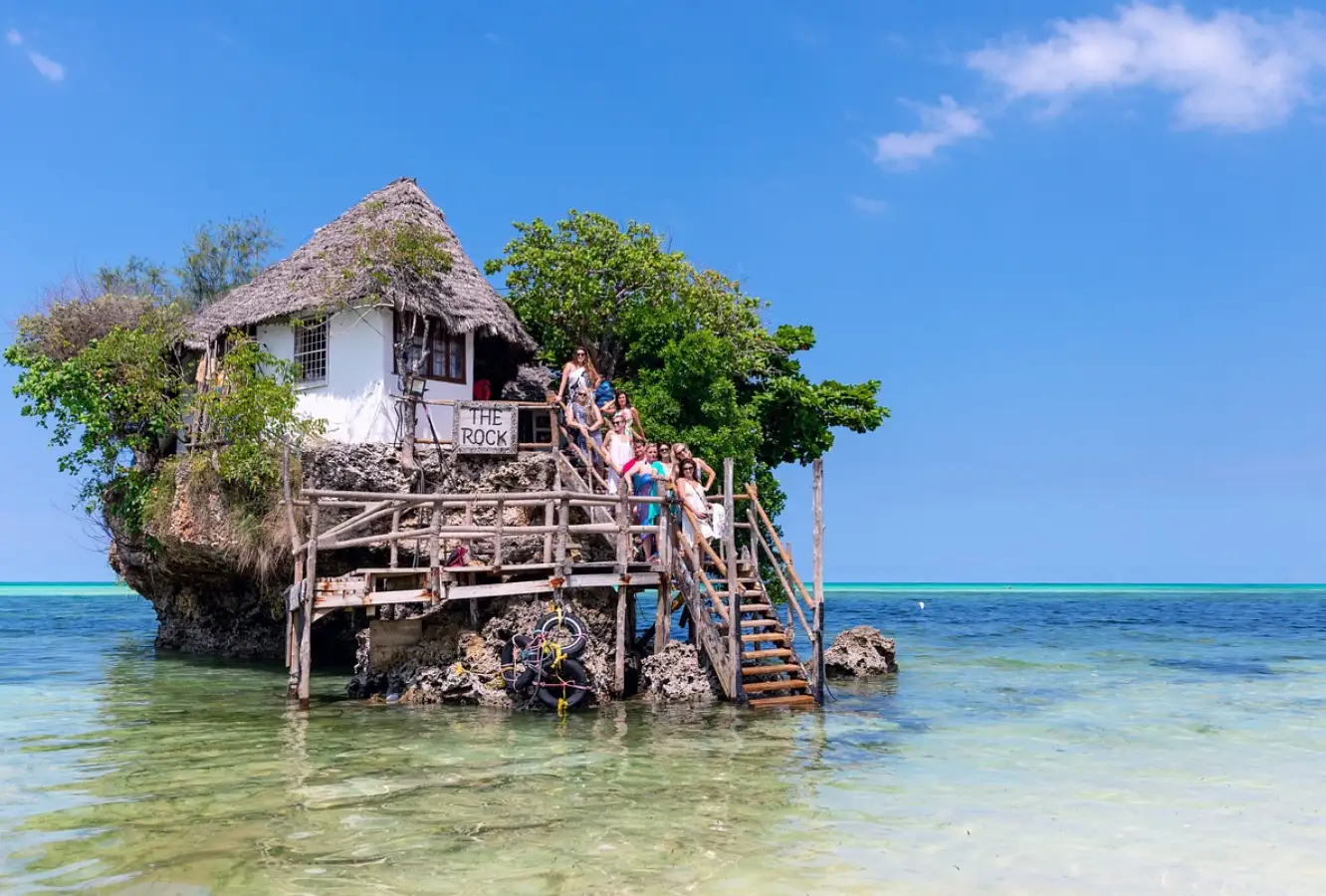 Luxury Zanzibar and Gorilla Safari Experience