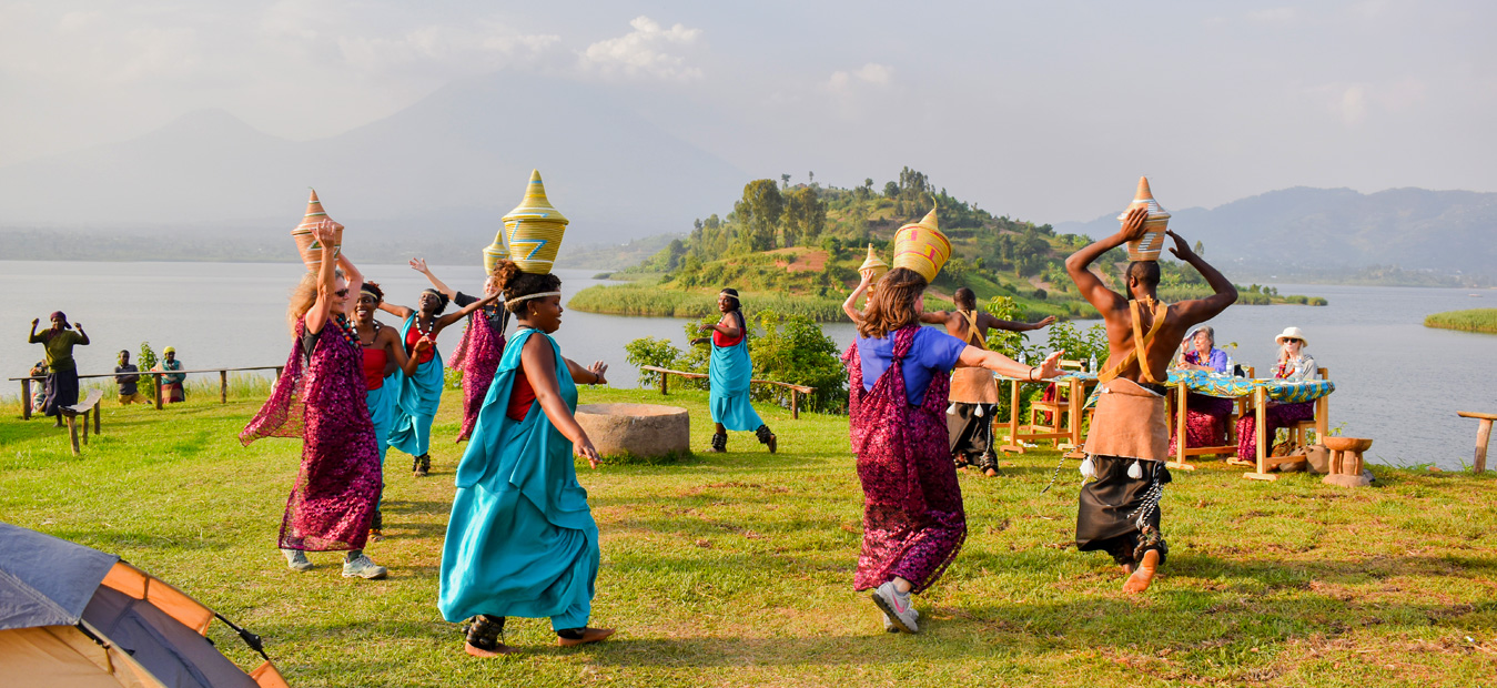 Authentic cultural experiences provide valuable opportunities to connect with local communities and gain a deeper understanding of African traditions and heritage. Ultra-luxury travelers can