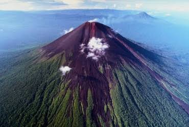 Nyiragongo Volcano Experience