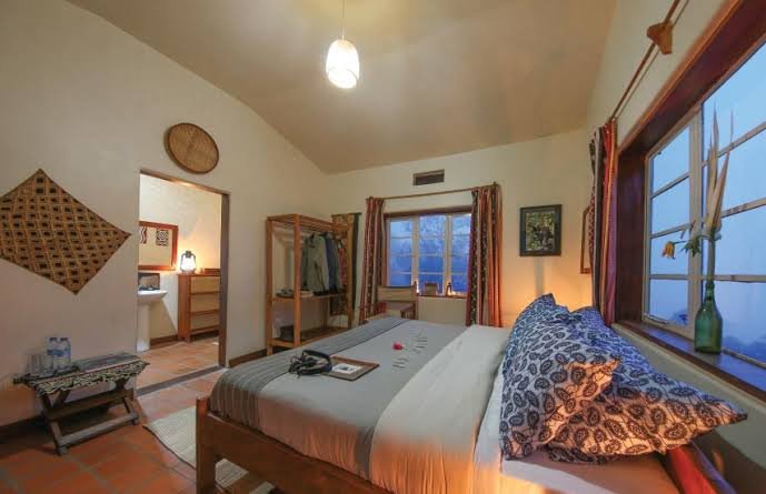 9 Days Luxury Uganda Gorilla Trekking and Big Five Safari