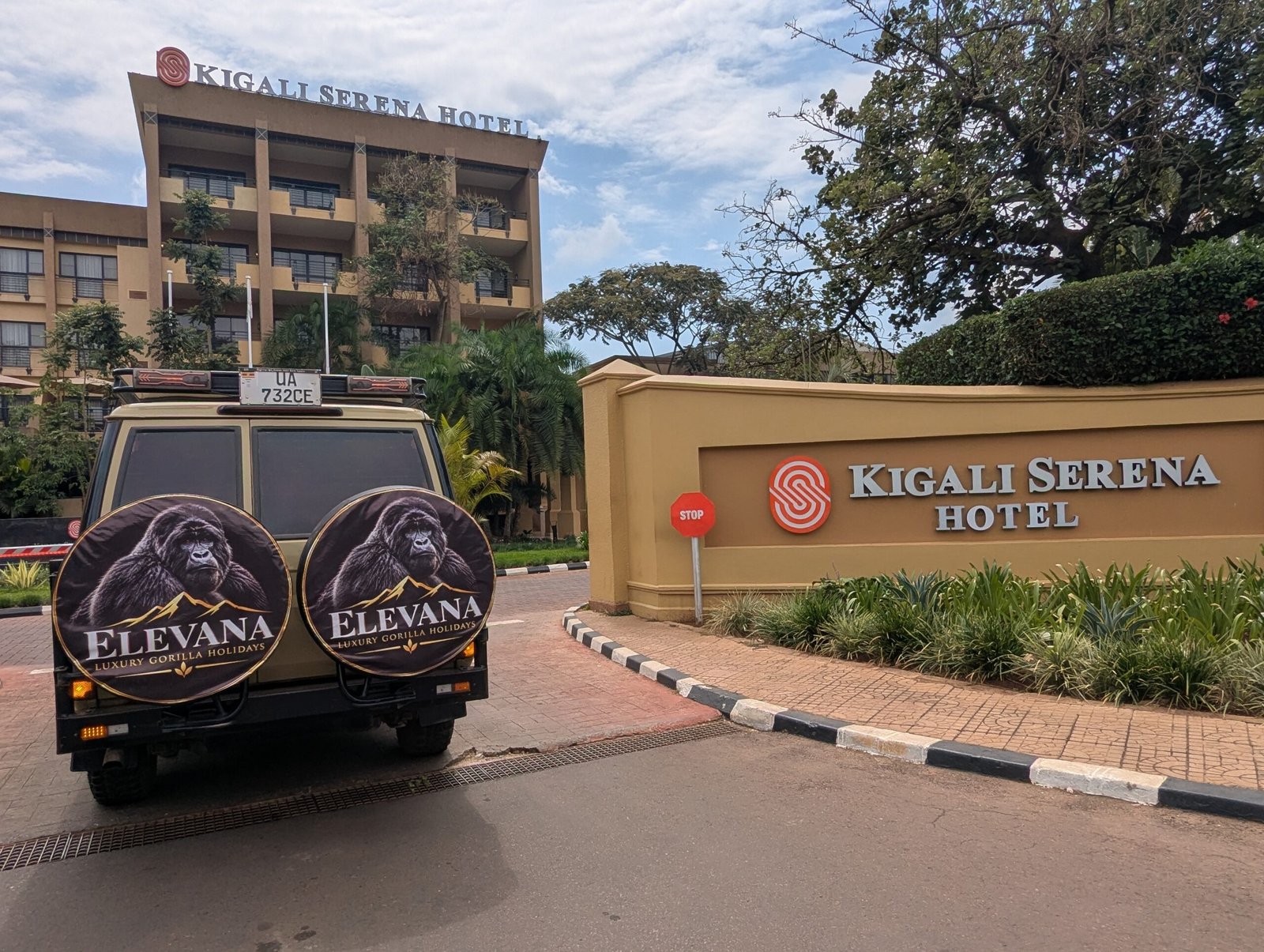Exclusive luxury lodge accommodation near Volcanoes National Park Rwanda